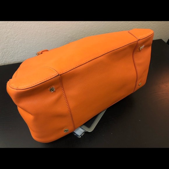 TORY BURCH Large Orange Top Handle Tote - Picture 5 of 5